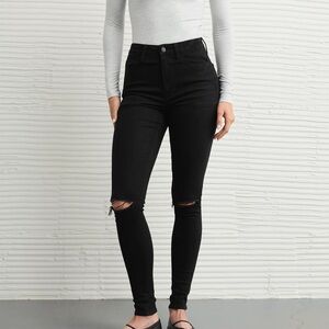 Black High-Rise Skinny Jeans with Knee Rips